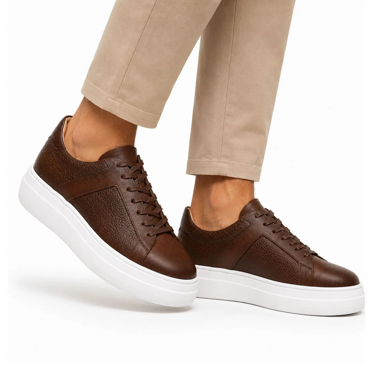 Brown Lace-Up sneakers