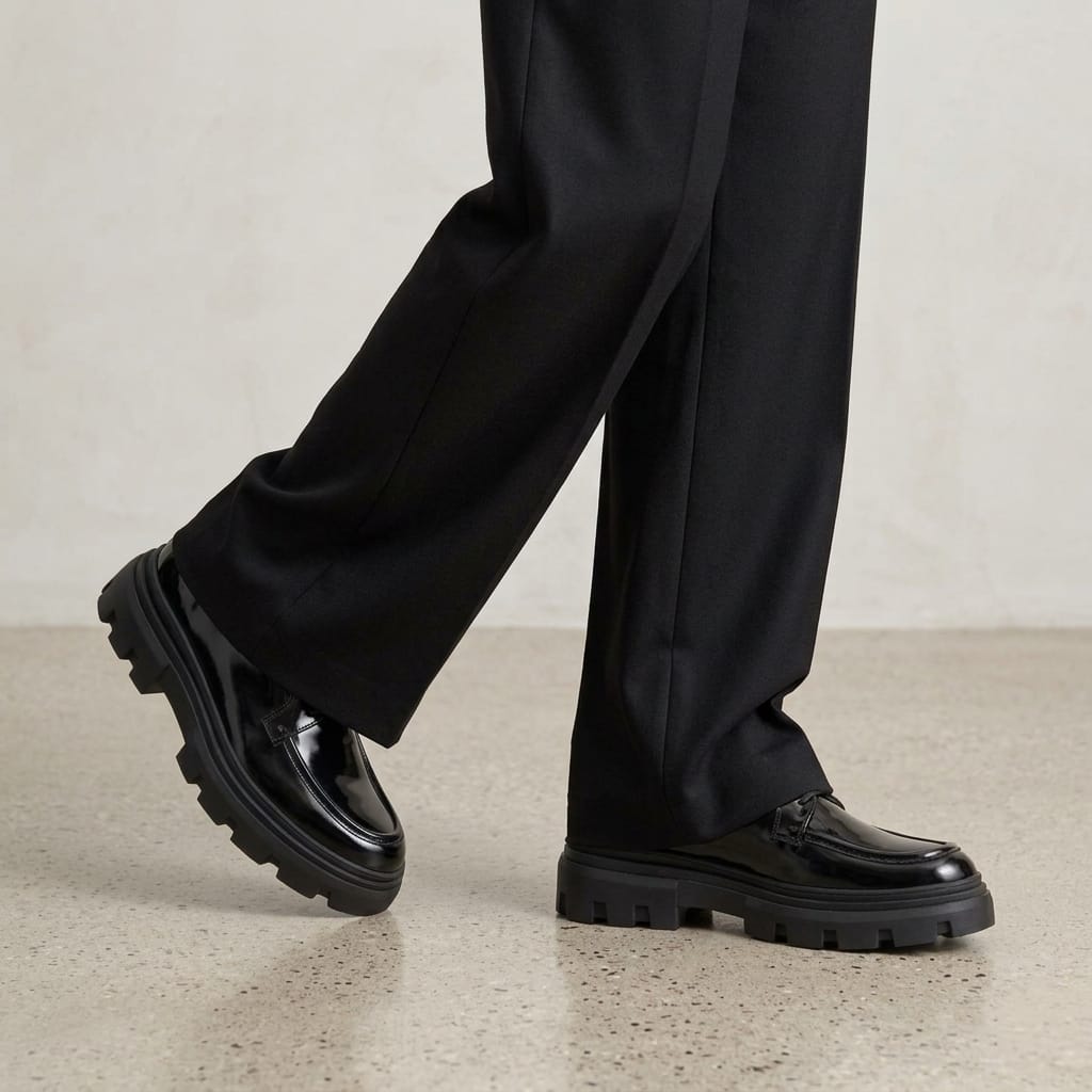 Black Patent Leather Apron Derby Dress shoe